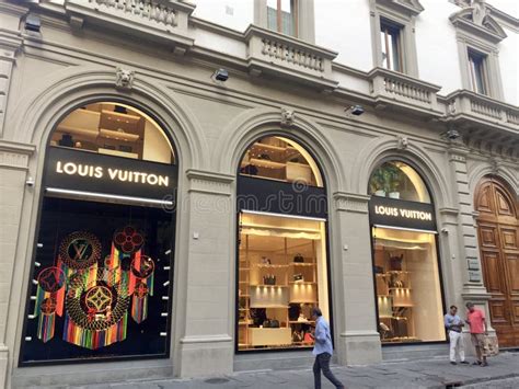 louis vuitton store italy|louis vuitton italy price list.